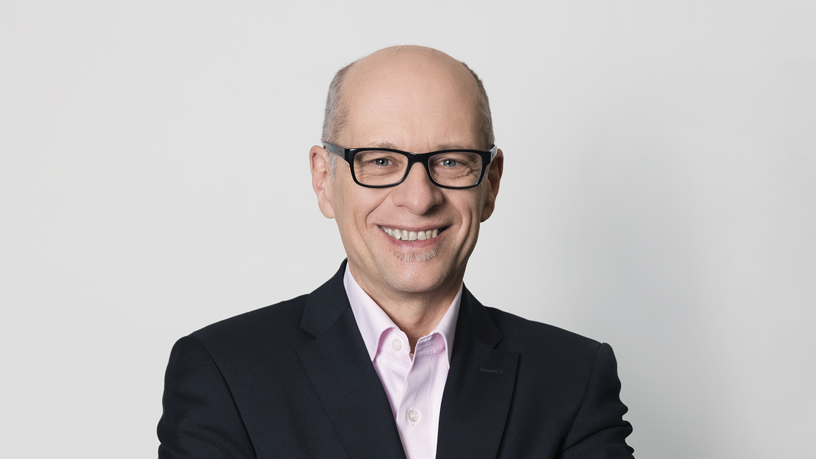 Stefan_Brunken_sRGB.jpg